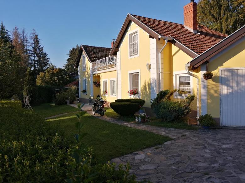 Kasper Vendeghaz Hotel Kőszeg Eksteriør billede