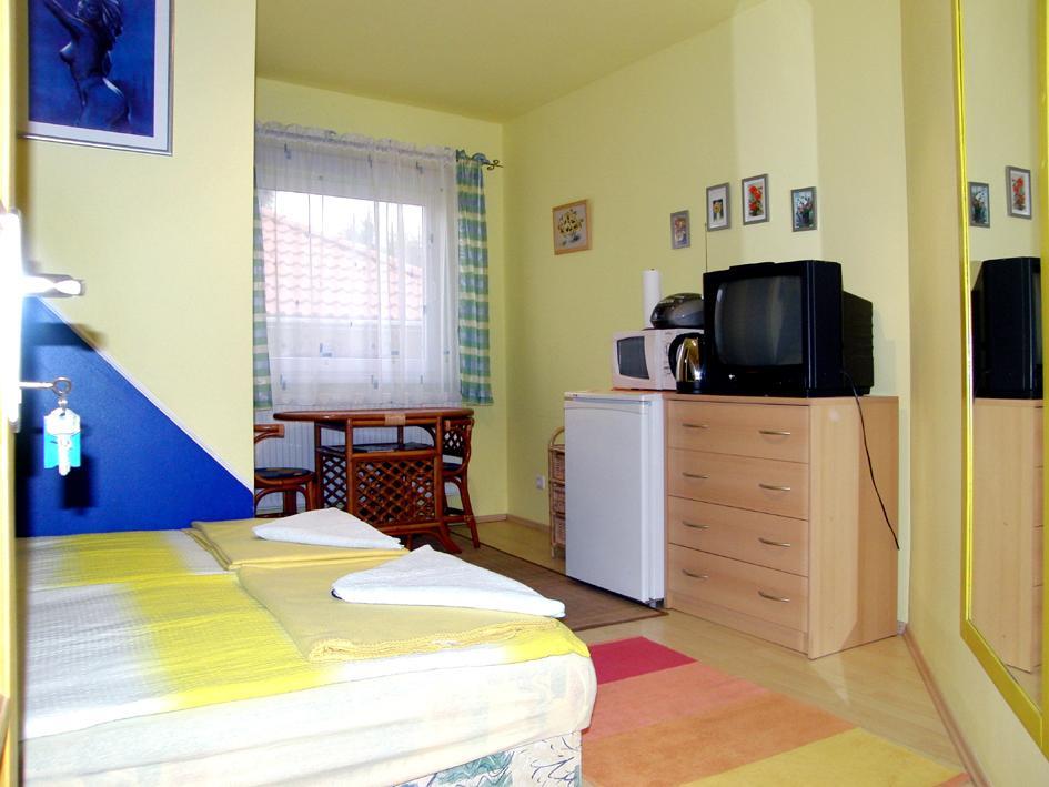 Kasper Vendeghaz Hotel Kőszeg Værelse billede